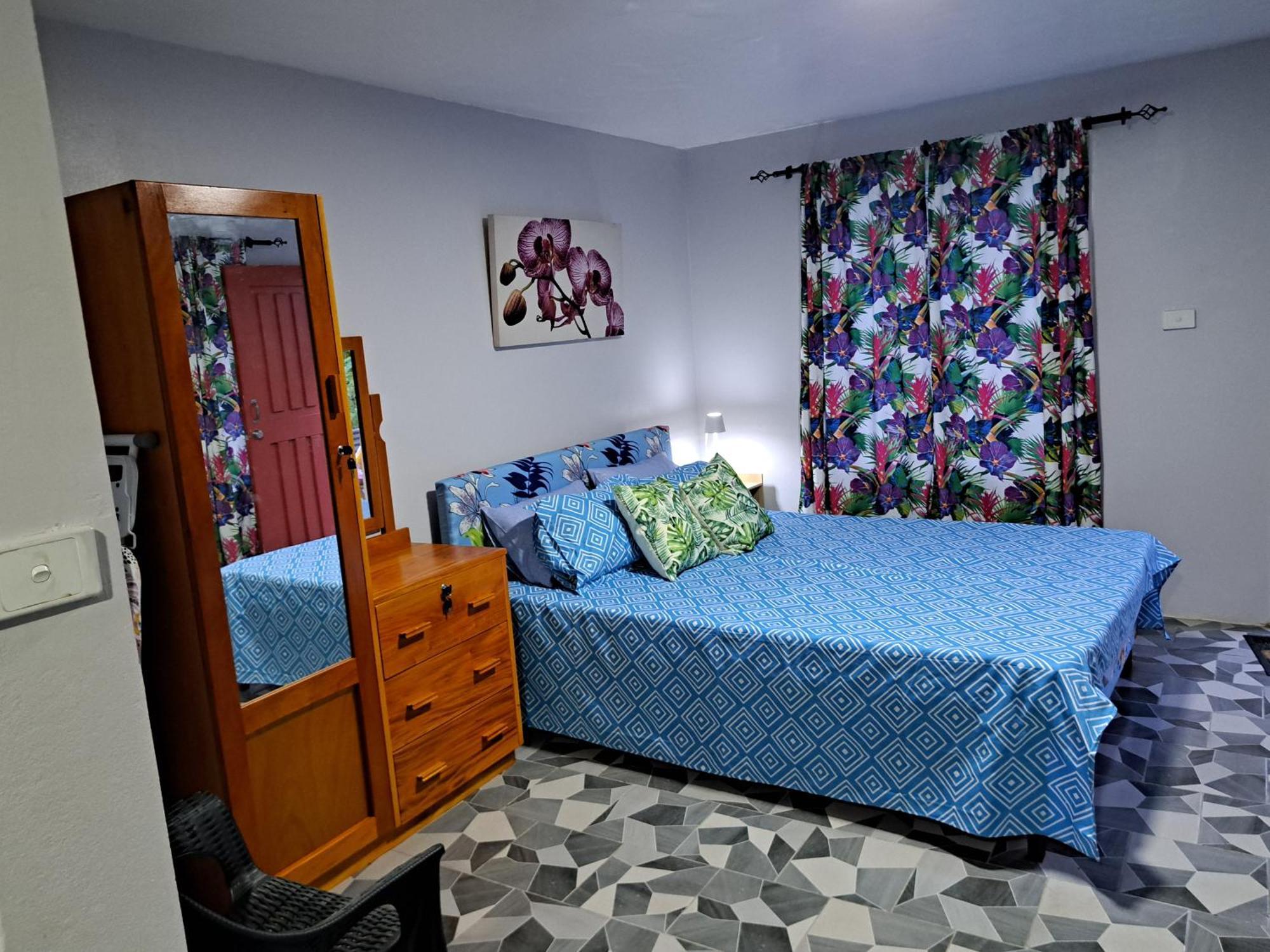 Tropical Almond Haven Bed & Breakfast Suva Ngoại thất bức ảnh